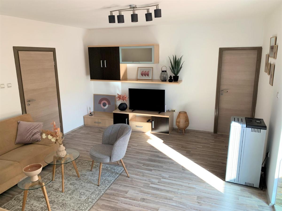 Apartment Lupo Vodnjan Esterno foto